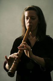 Elizabeth Brown, shakuhachi